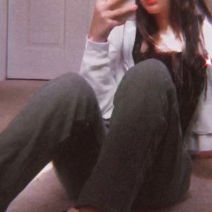 Meet your Posher, Sidney